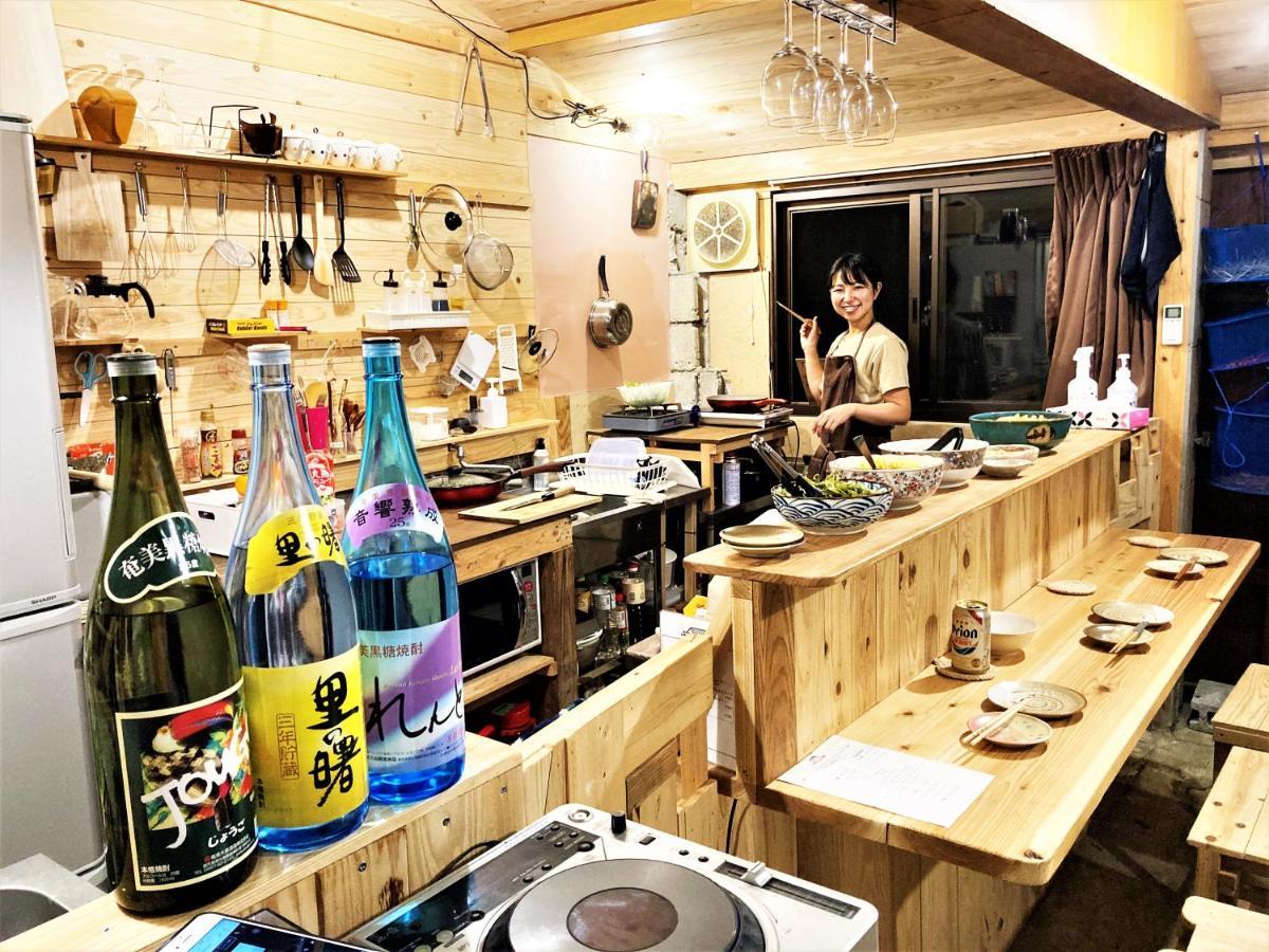 奄美ゲストハウス Hub A Nice Inn Setouchi  Eksteriør bilde